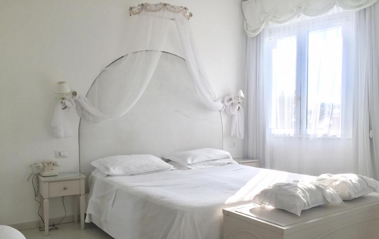 Hotel Al Cavallino Bianco Riccione Esterno foto