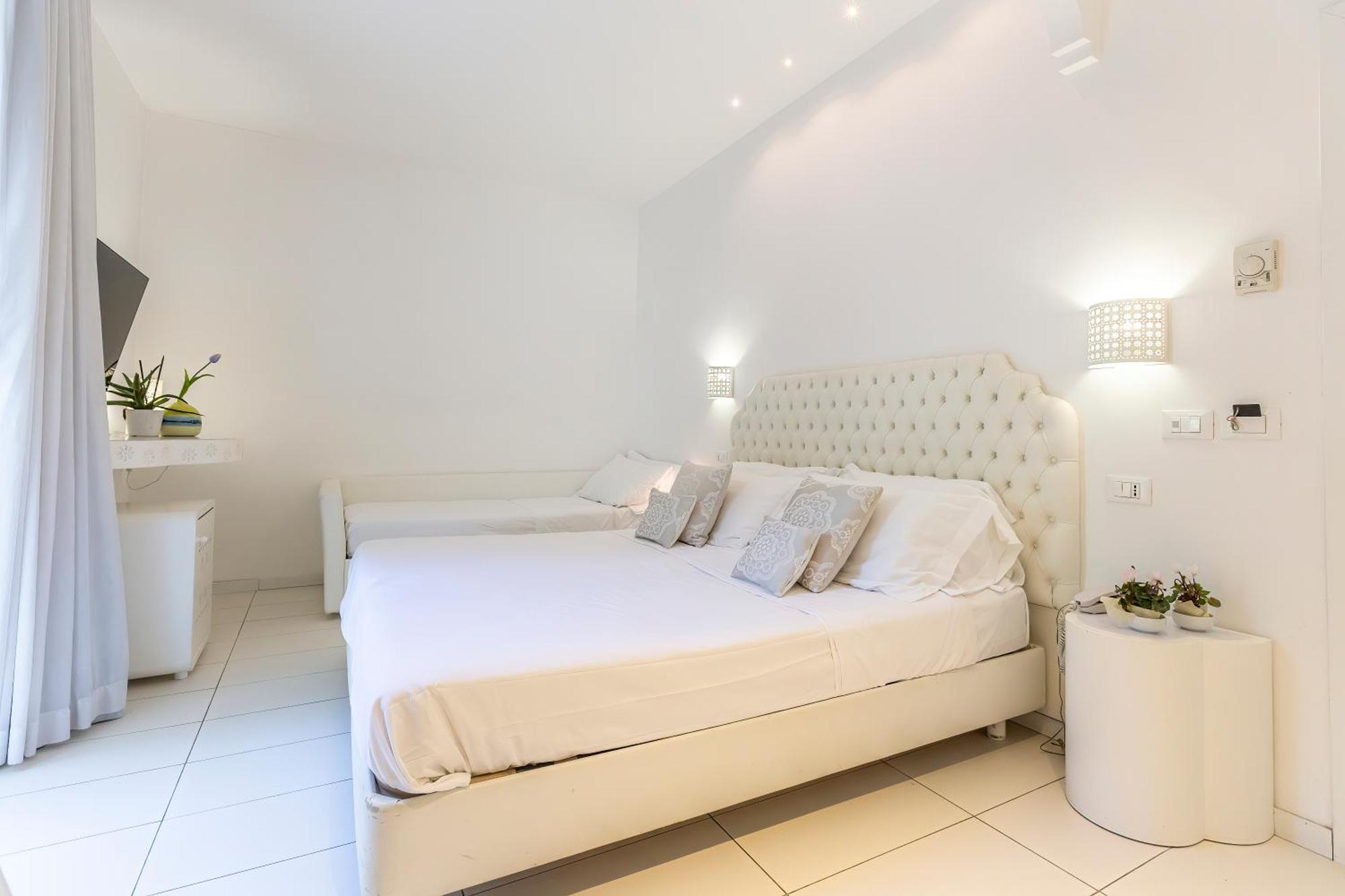 Hotel Al Cavallino Bianco Riccione Esterno foto