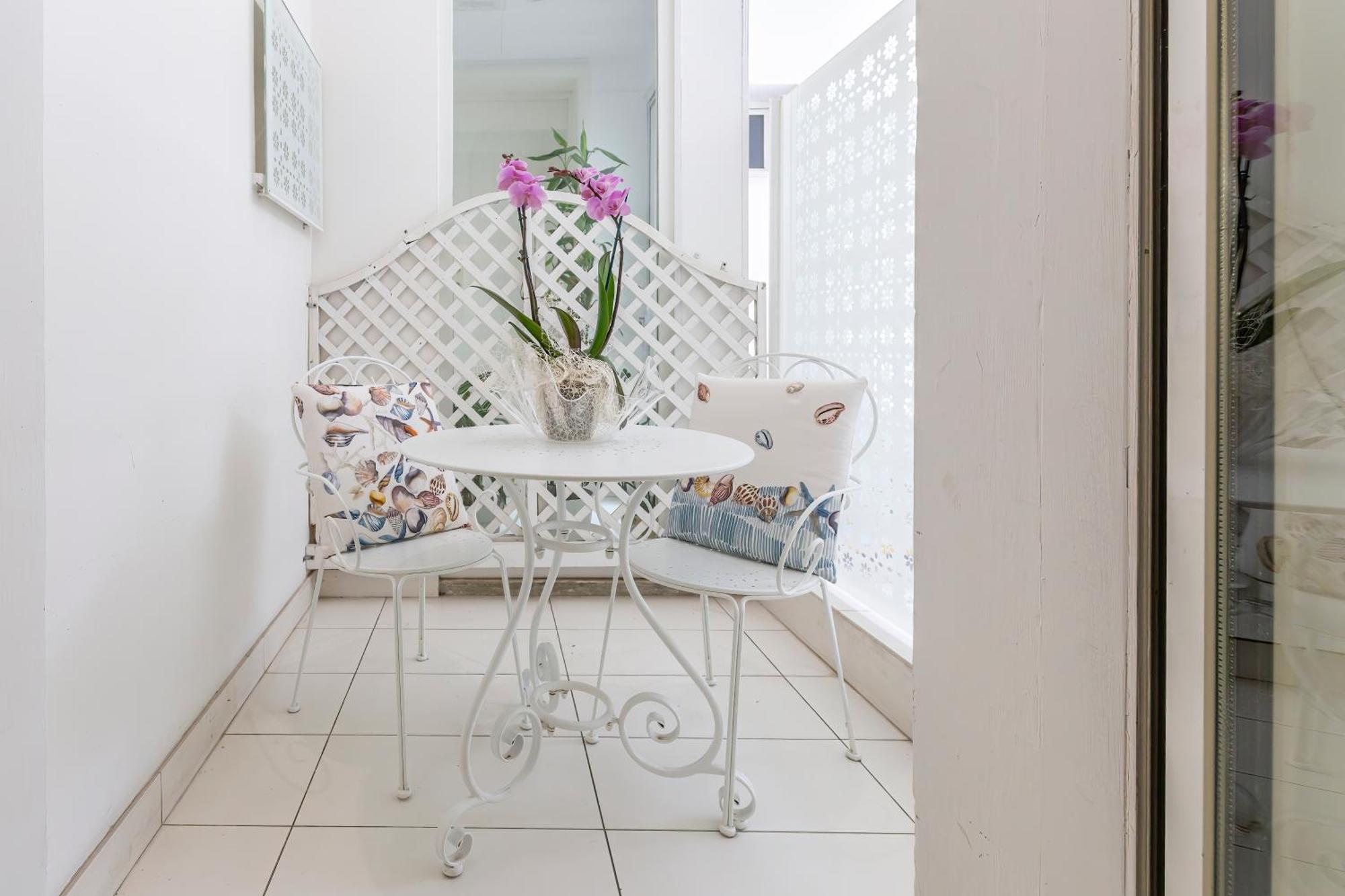Hotel Al Cavallino Bianco Riccione Esterno foto