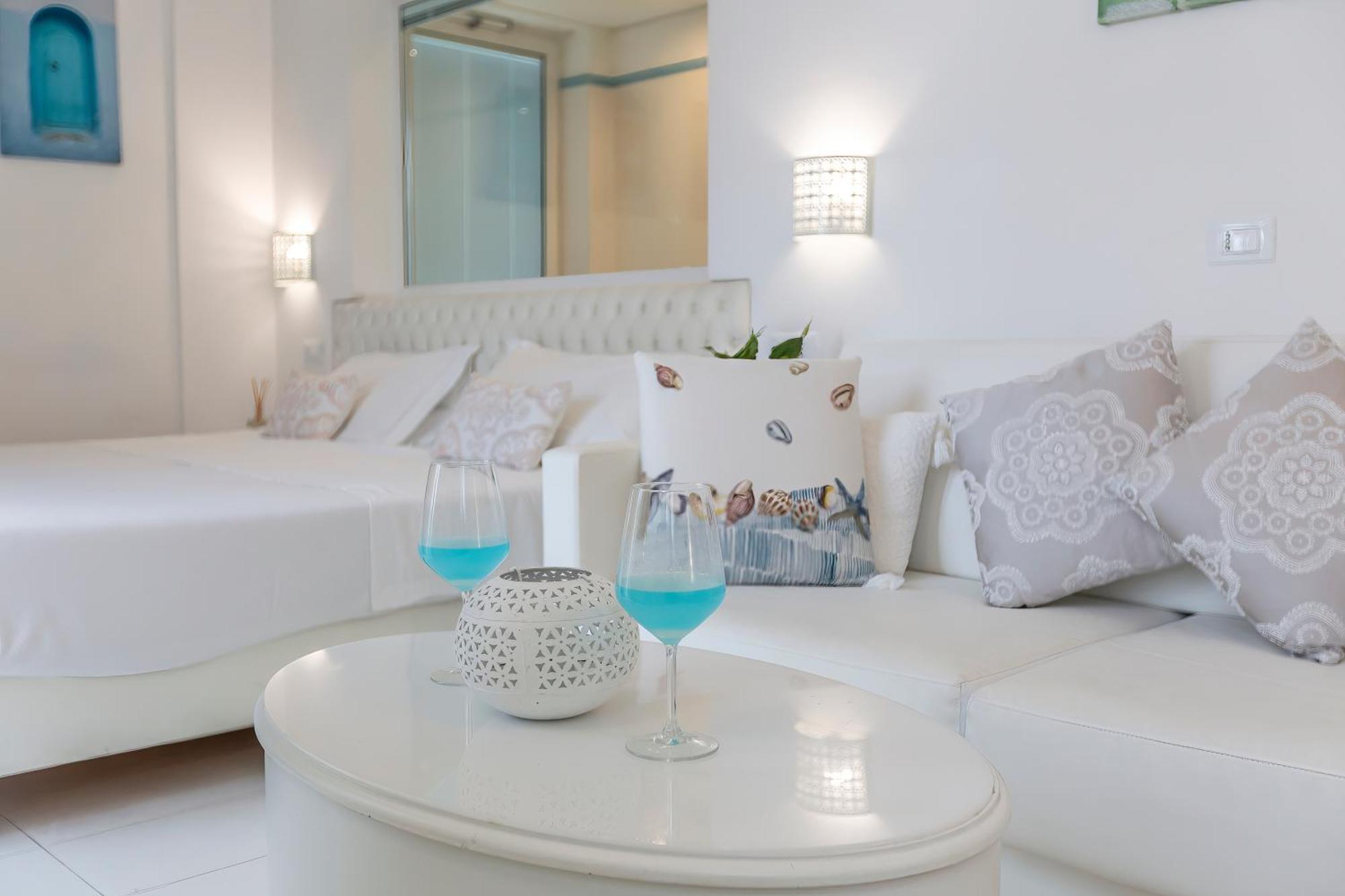 Hotel Al Cavallino Bianco Riccione Esterno foto