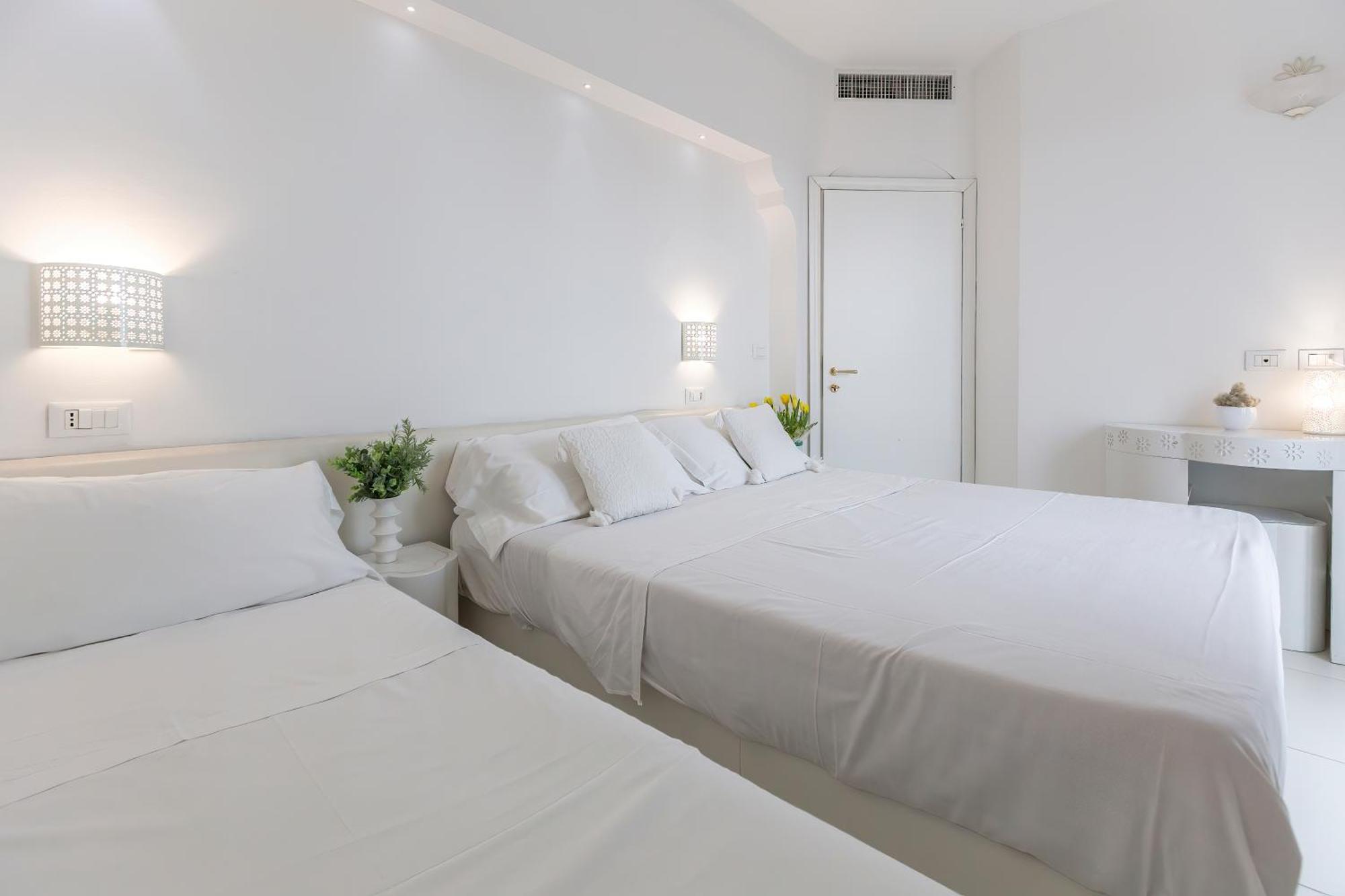 Hotel Al Cavallino Bianco Riccione Esterno foto